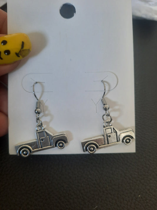 Ute Earrings